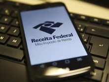 Receita Federal 2025: Novas Regras de Fiscalização para Pix e Cartões de Crédito