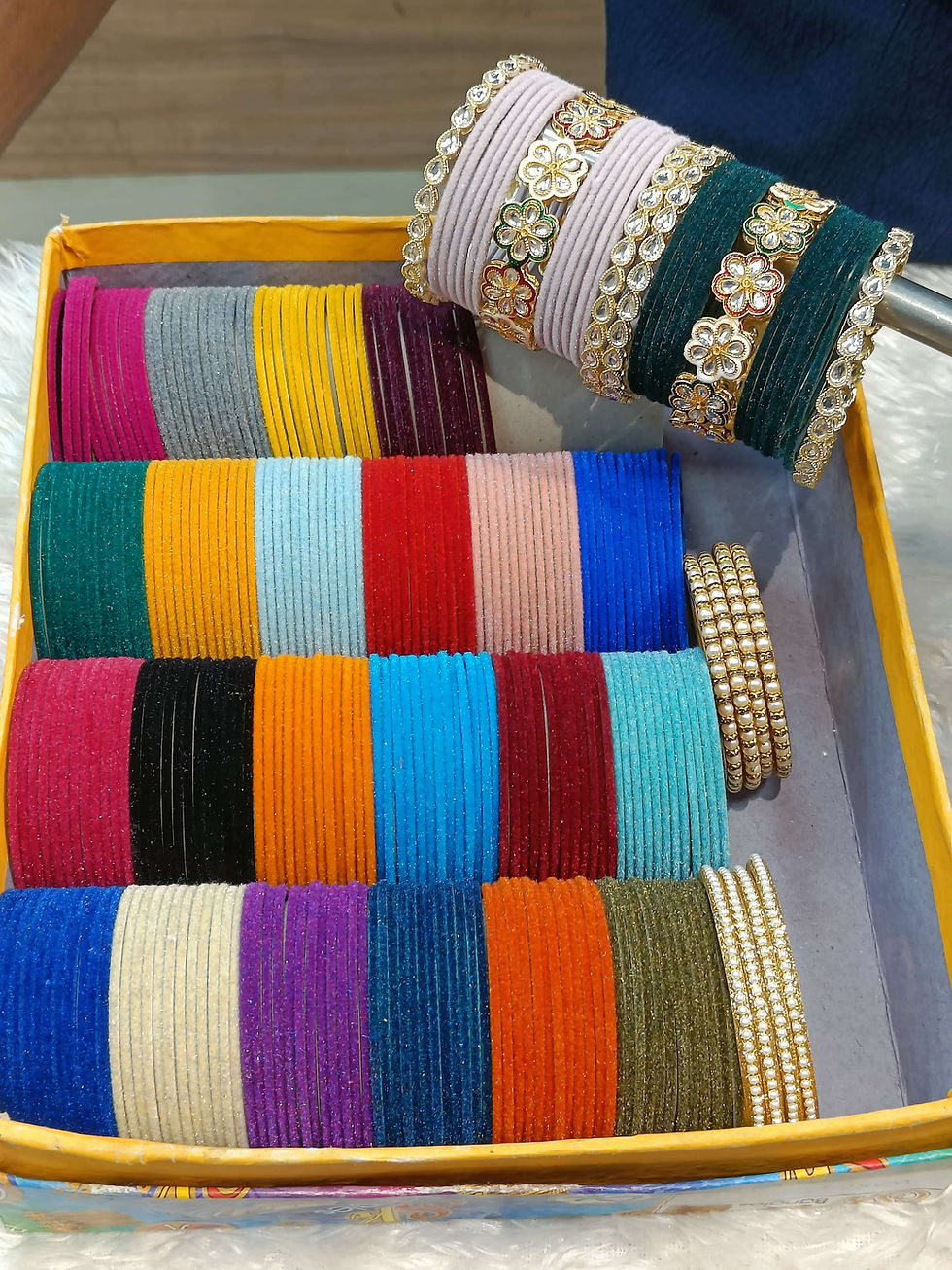 Thumbnail: Bangles combo