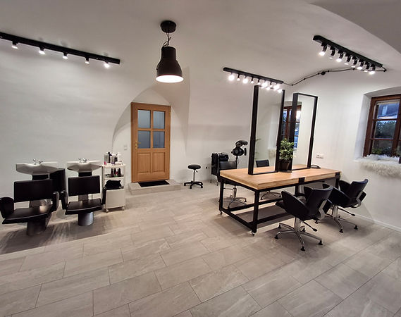 ganzer Salon Doris Bedenhammer