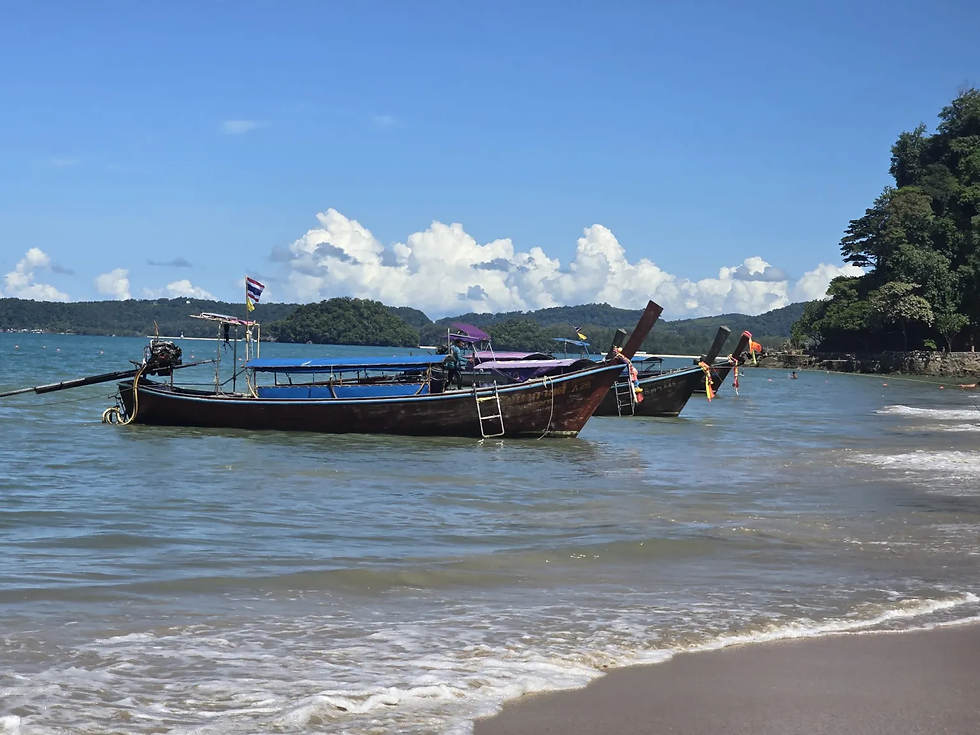Thai-longboat