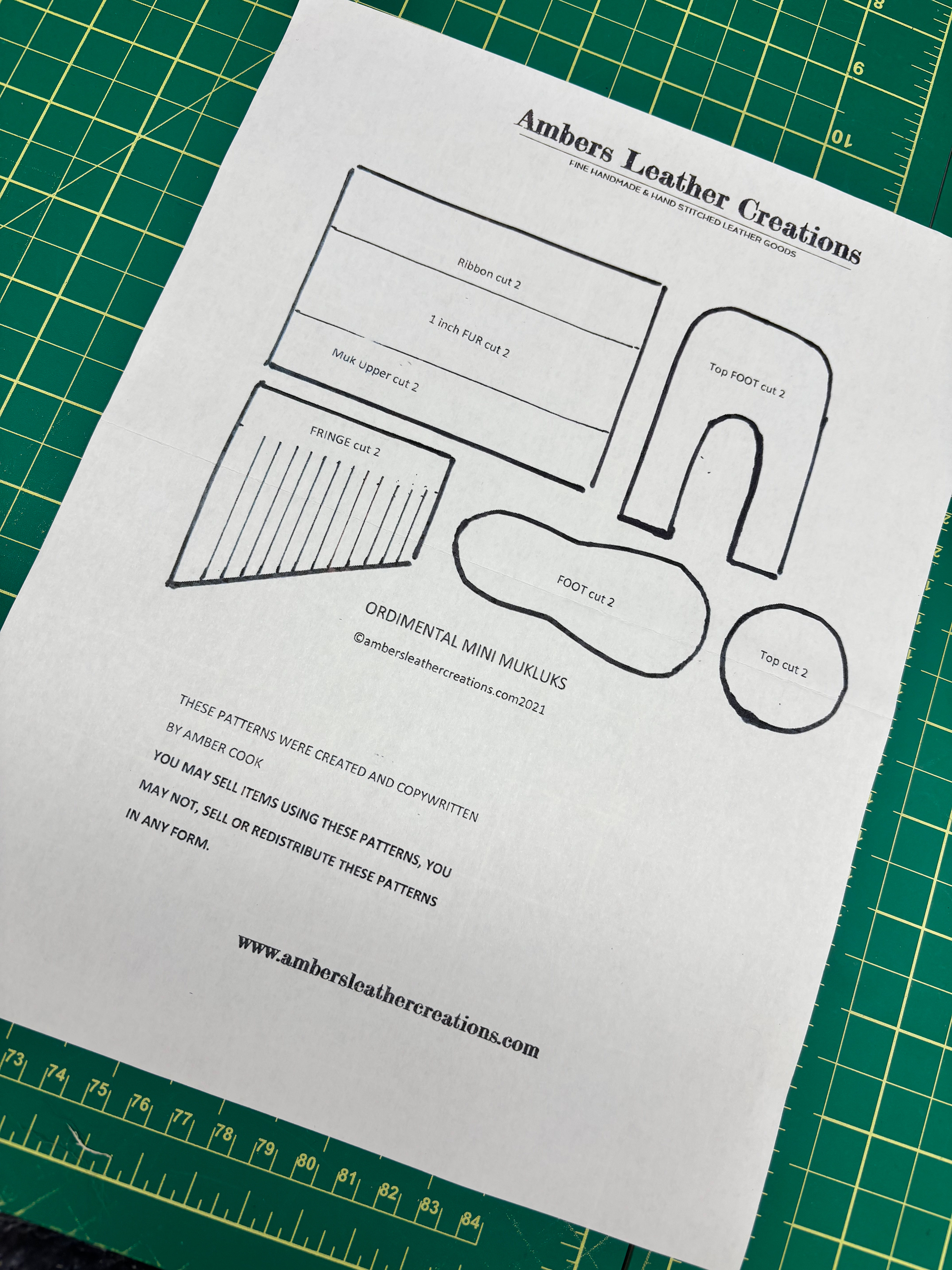 PDF digital Mini Mukluk pattern, video, and supply list