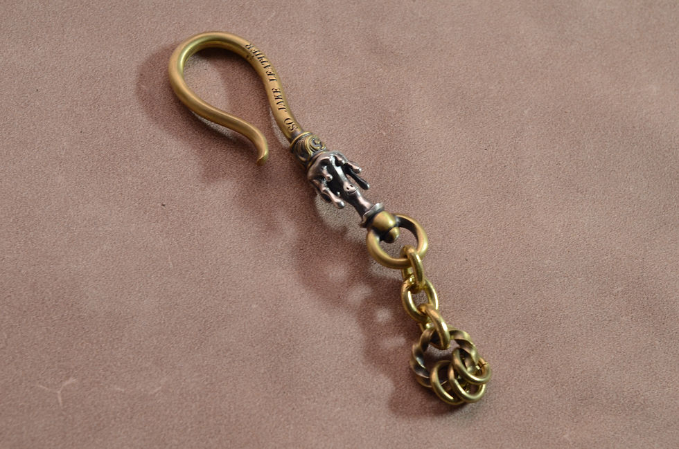 Peace Apple Brass&Silver Key Fook