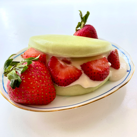 Strawberry Cheesecake Mousse Lotus Bun Recipe