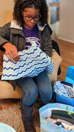 packing gifts for our parents and baby