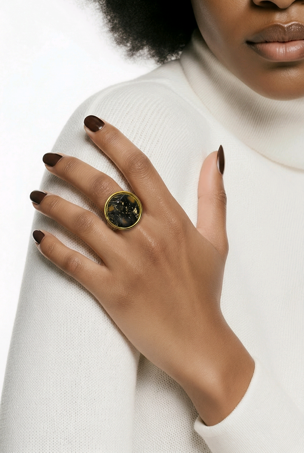 Bague réglable argile polymère NOIR OR 18K recouvert d'époxy montés sur acier inoxydable REACH– virginia Cie Art Bijoux