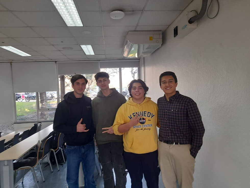 Estudiantes participan en Competencia Iberoamericana de Matemáticas