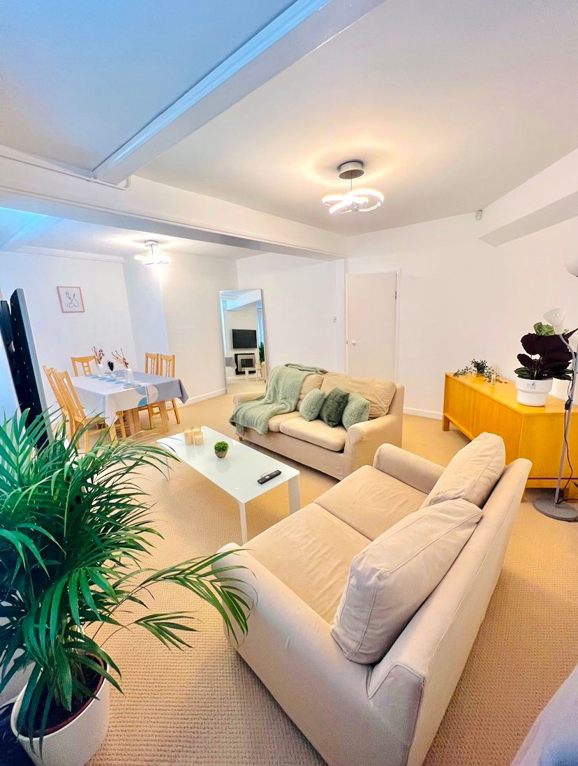 Living room 1