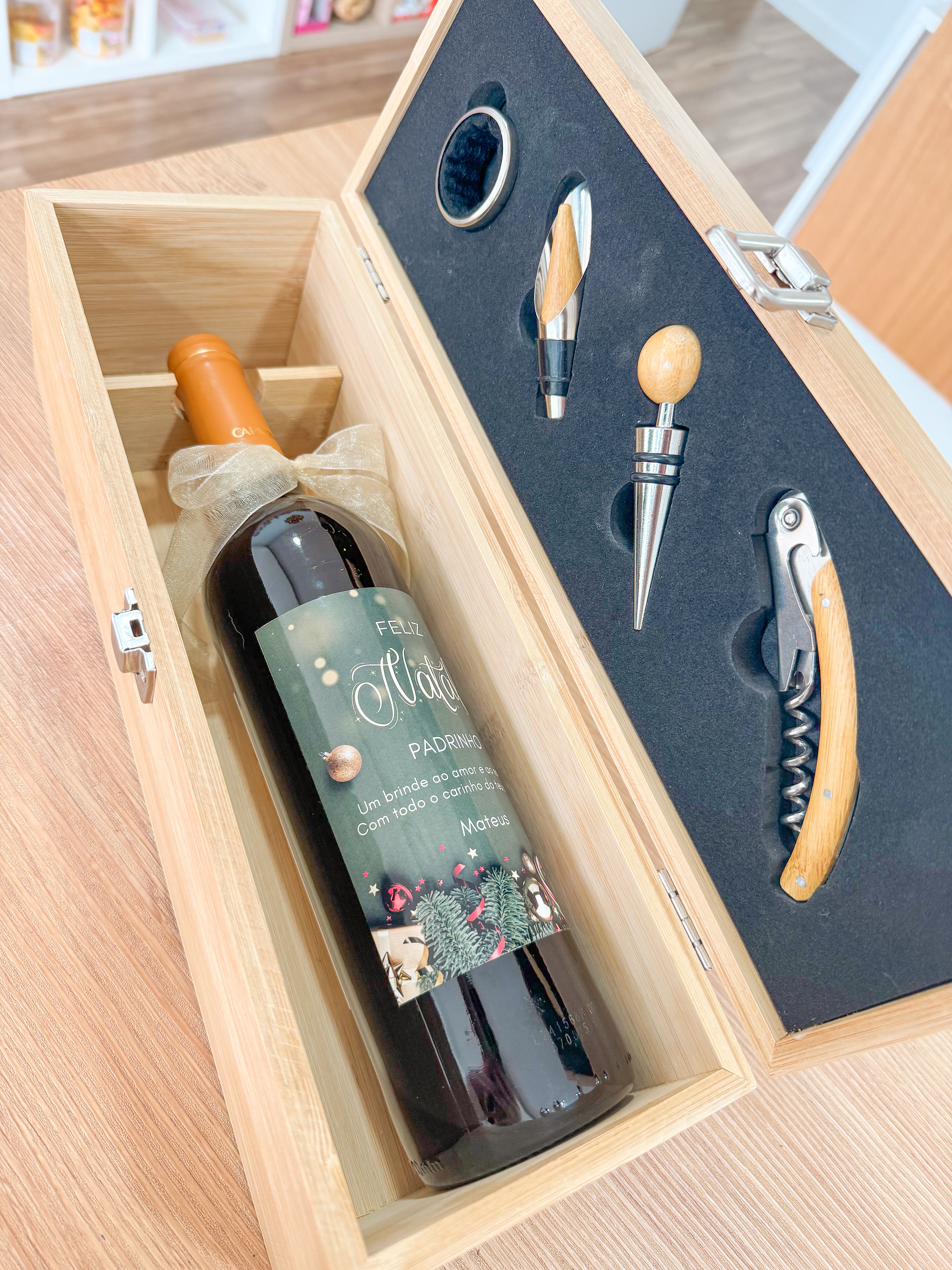 Kit vinho com caixa madeira