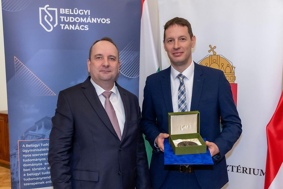 Rangos országos szakmai elismerésekben részesült dr. Kovács Zsolt, a Széchenyi István Egyetem általános és oktatási elnökhelyettese