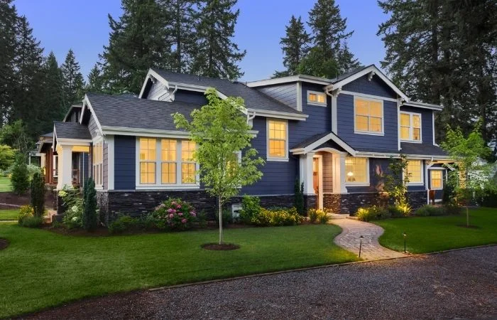 twilight-real-estate-photography-turn-on-lights.jpg.webp