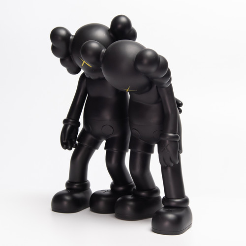 KAWS ALONG THE WAY NEGRO | Misitio