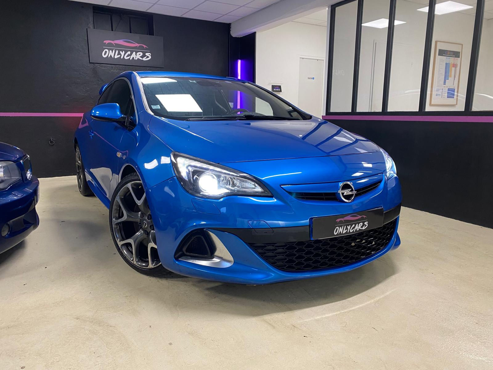 Opel Astra J OPC 2.0 TURBO 280cv Pack Aéro
