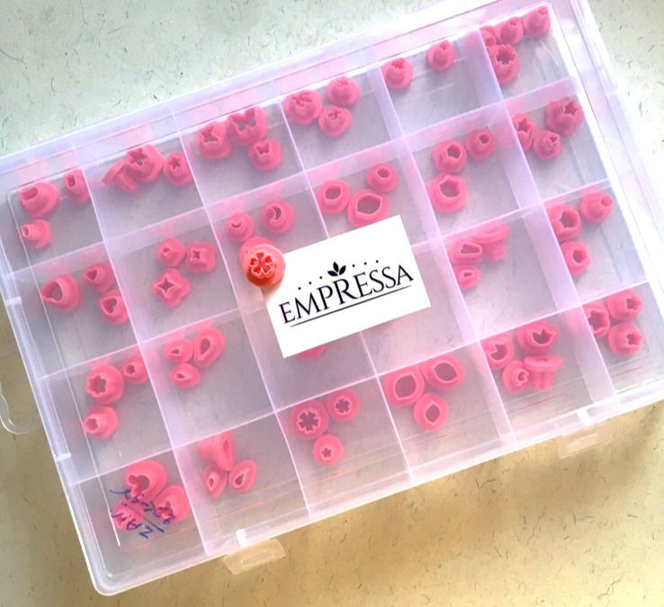 Mega Saver Set of 75 Micro Cutters - Giraff