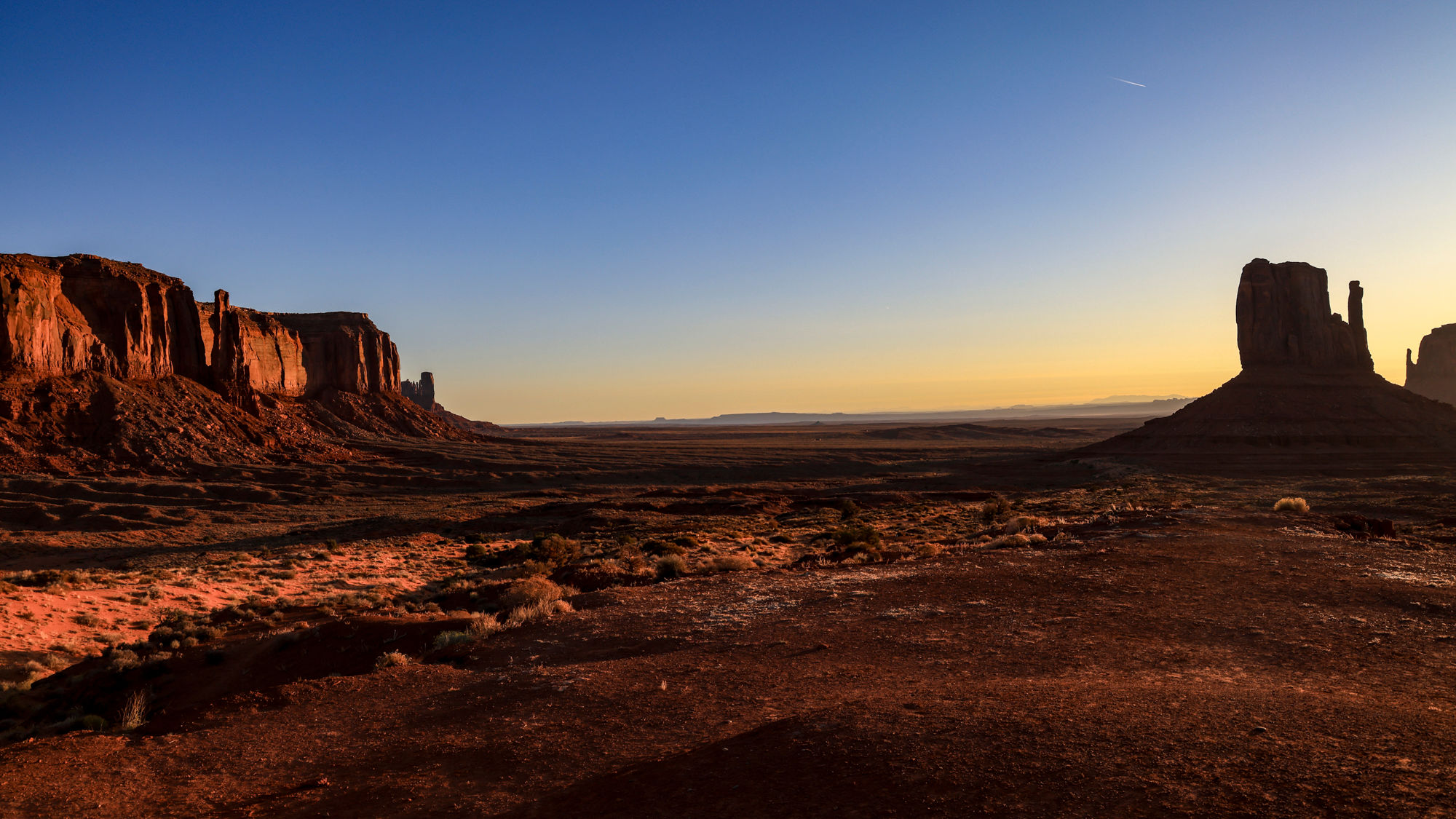 Coucher de soleil sur Monument Valley
