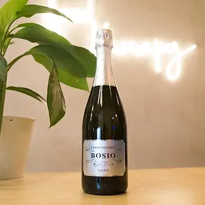 Franciacorta Saten (750ml) - Bosio