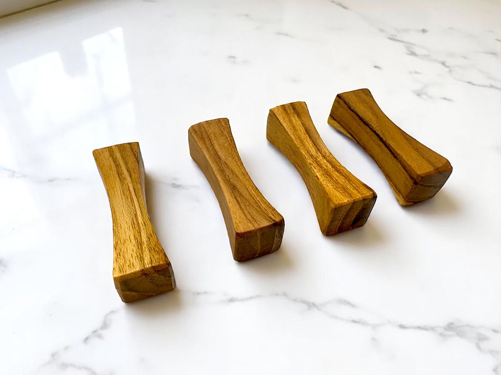 Thumbnail: 【TEAK Collection】木の宝石 箸置き