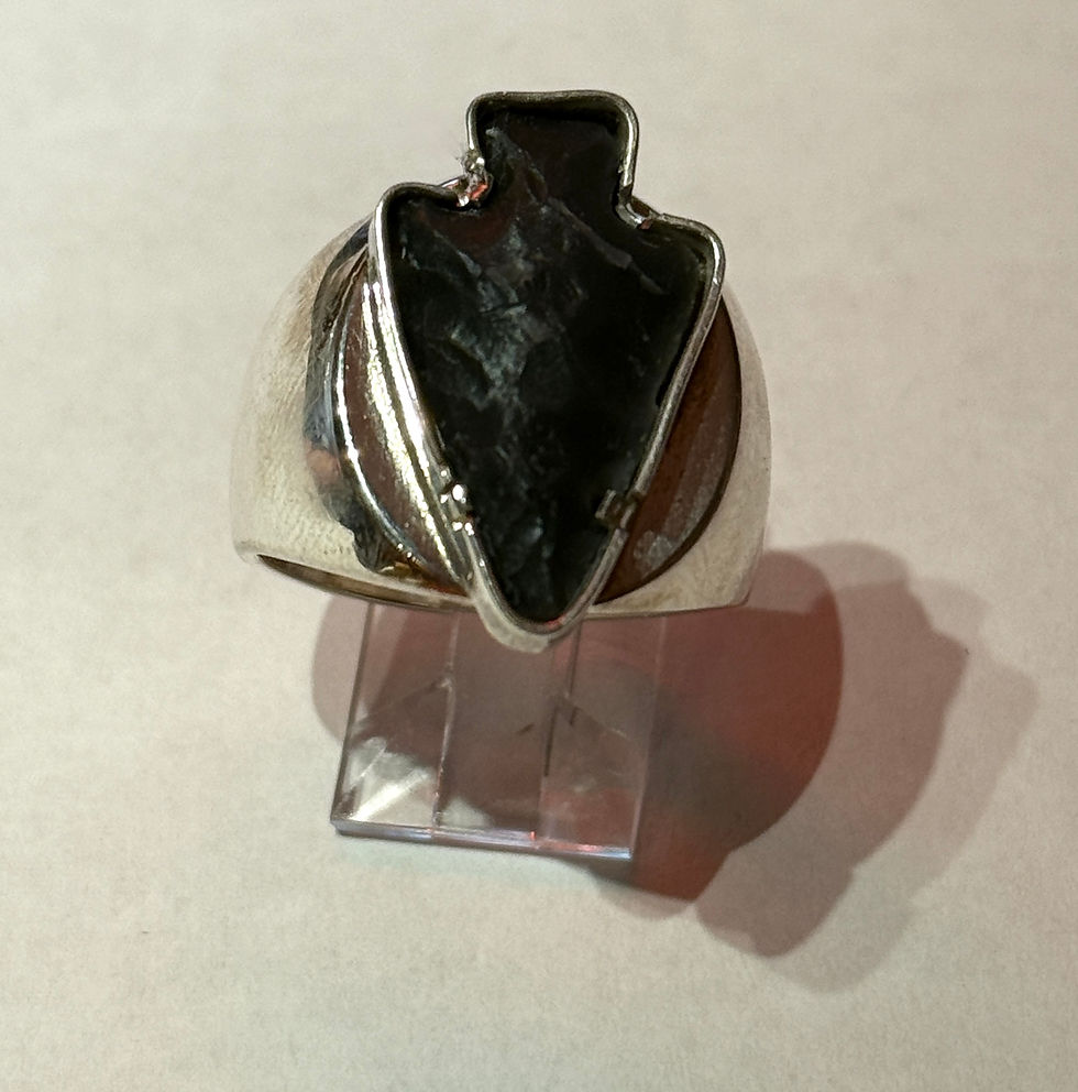 Thumbnail: Found Arrowhead