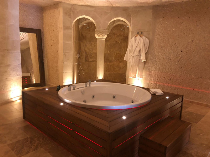 Royal Luxury Balayı Paketi (Akşam Yemeği Dahil)
