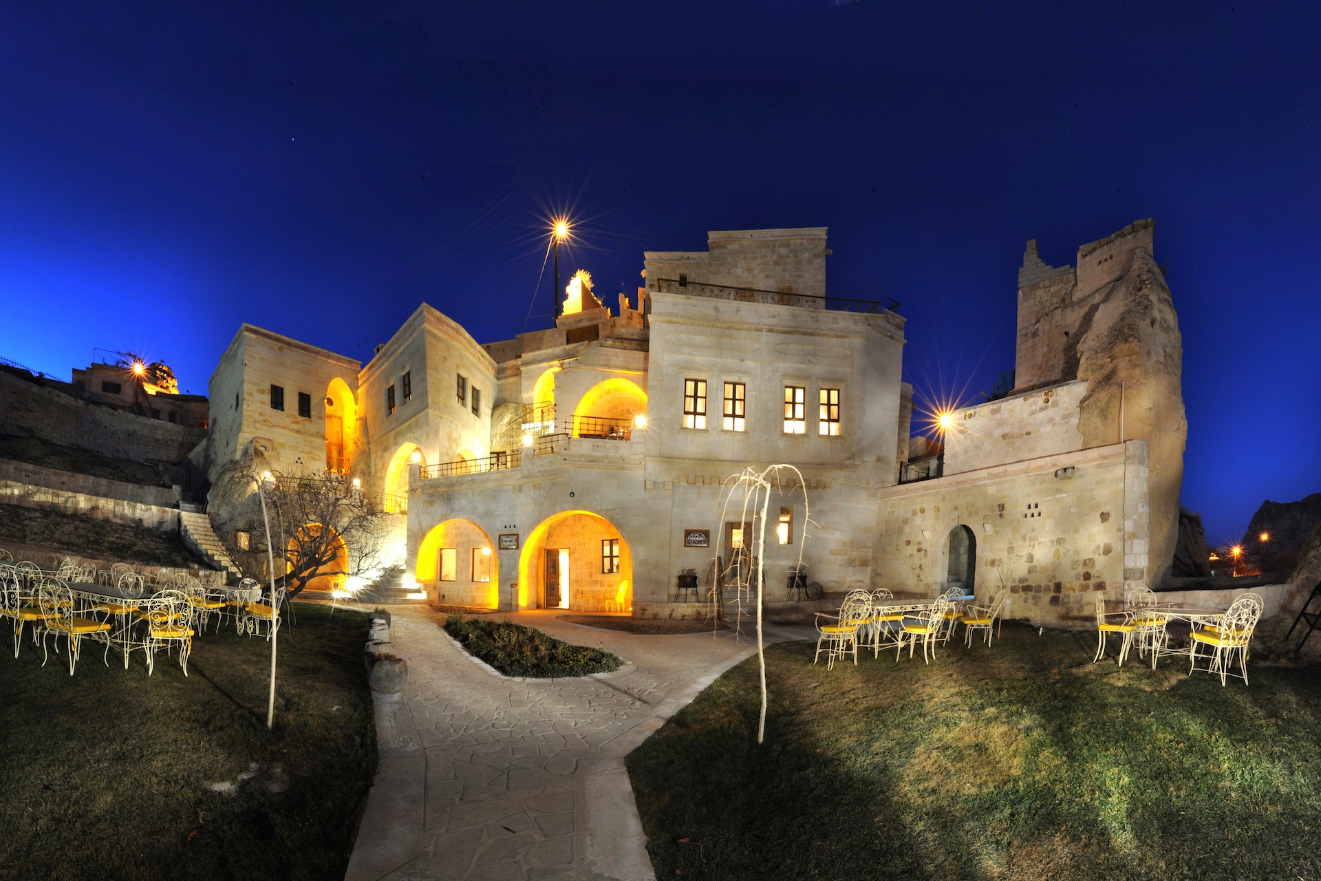 Tafoni Evleri Kapadokya Balayı ve Tatil Fırsat Paketleri
