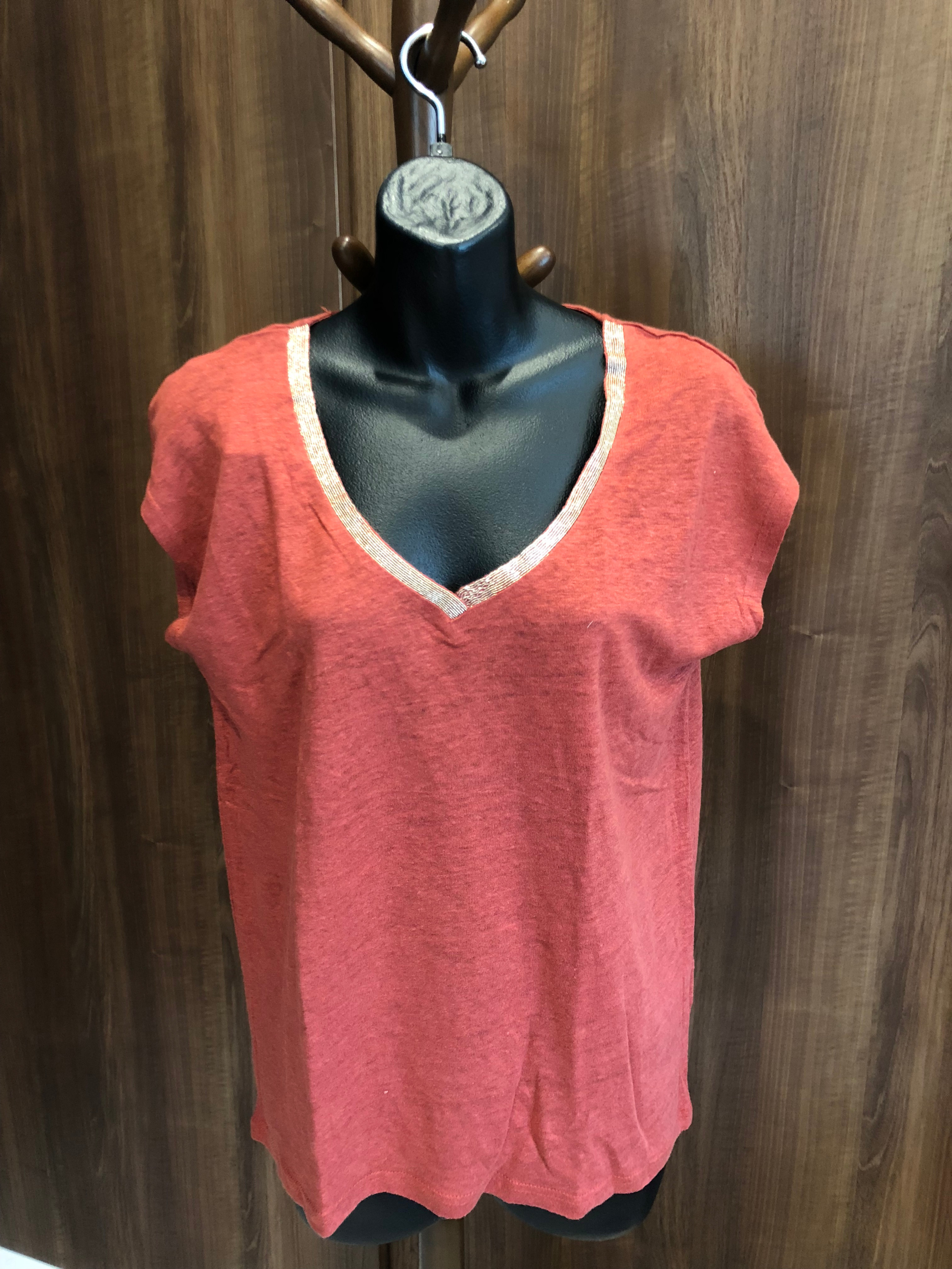 商品名LEO's Apparel ノースリーブショーツ サイズM 襟元キラキラ