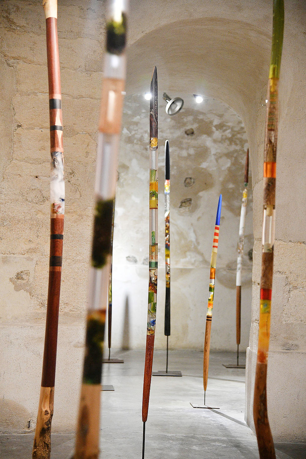 Vincent Lajarige à l’Atelier Visconti à Paris : la forêt comme mémoire verticale