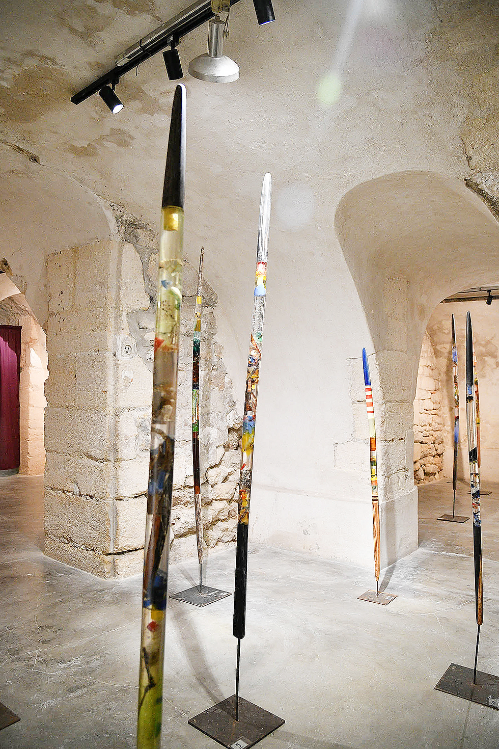 Vincent Lajarige à l’Atelier Visconti à Paris : la forêt comme mémoire verticale