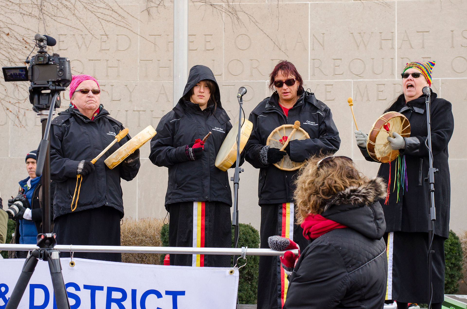 Lauren Hedges photography Windsor Women's March 2018