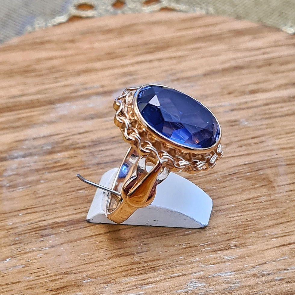 Thumbnail: Vintage Russian gold ring 314