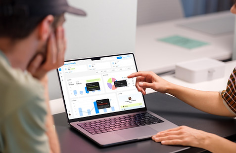 mockuuups-macbook-pro-14-mockup-in-female-hands.jpeg