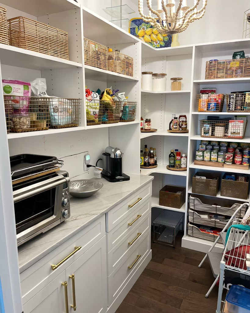 Timeless Closet & Cabinetry | Pantry