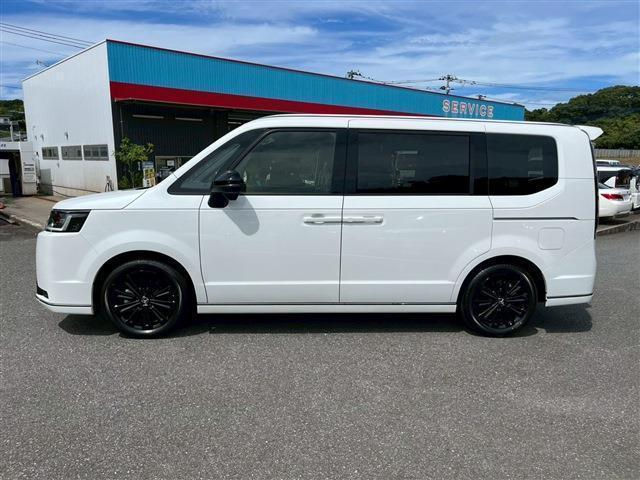 サムネイル： 2025 HONDA STEPWAGON 2.0L