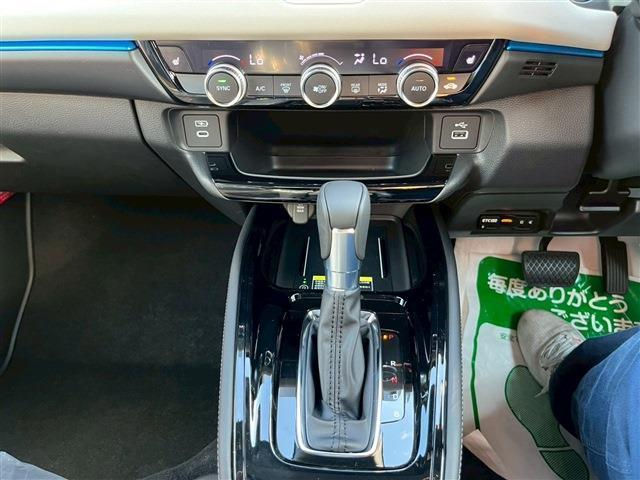 Thumbnail: 2025 HONDA  VEZEL 1.5 L 