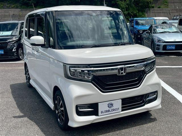 2018 HONDA N-BOX CUSTOM