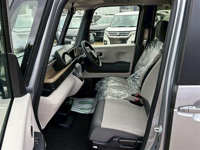 サムネイル： 2025 HONDA N-BOX 0.6 L