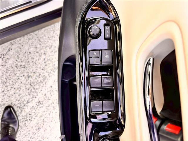 Thumbnail: 2020 TOYOTA NOAH 2.0 L 