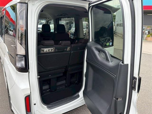 サムネイル： 2020  HONDA STEPWAGON SPADA HYBRID 2.0 L 