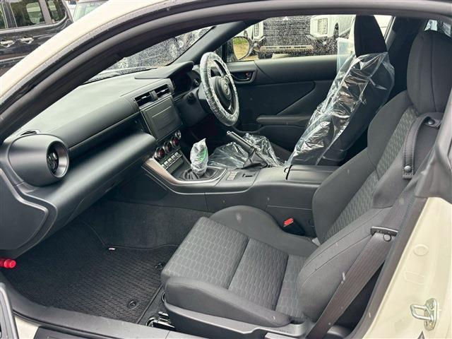 サムネイル： 2023  TOYOTA GR86 SZ 2.4L 