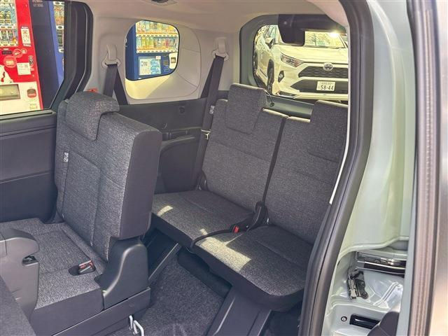 サムネイル： 2026 TOYOTA SIENTA HYBRID Z 1.5L 