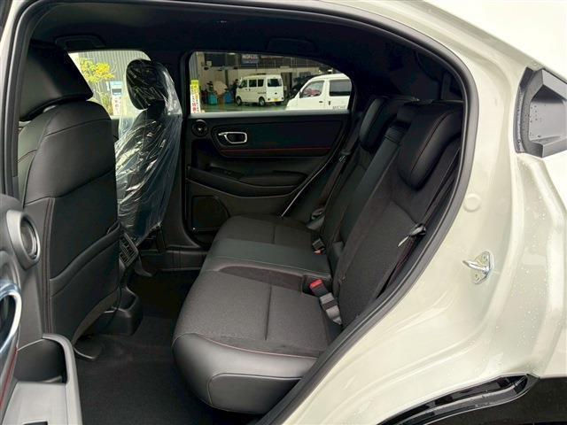 サムネイル： 2026  HONDA VEZEL HYBRID RS 1.5L 