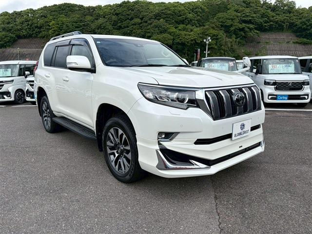 2023  TOYOTA LAND CRUISER PRADO 2.7 L 