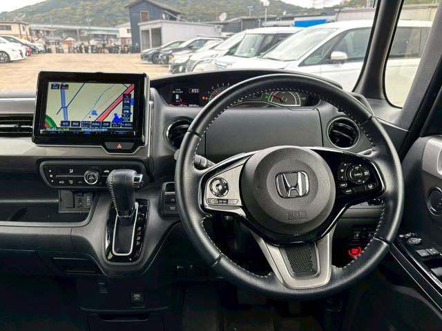 サムネイル： 2022 HONDA N-BOX CUSTOM 0.6 L