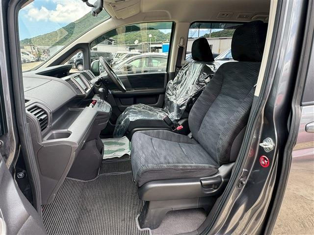 サムネイル： 2013 HONDA STEPWAGON G 2.0L 