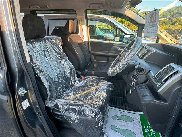 サムネイル： 2013 HONDA STEPWAGON G 2.0L 