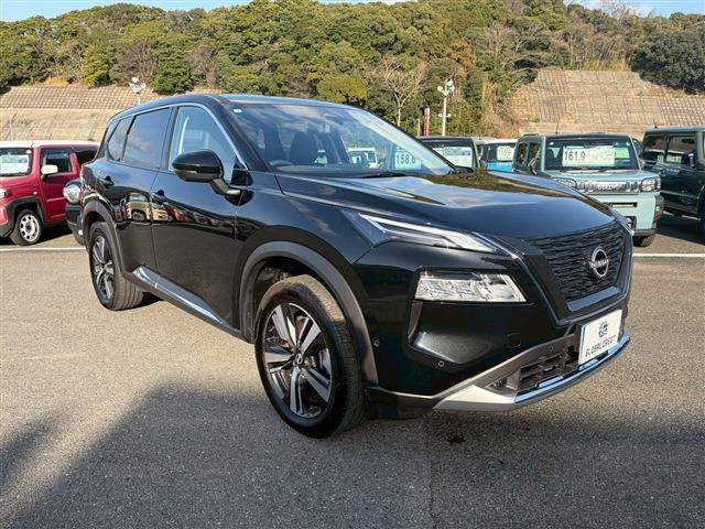 2025 NISSAN X-TRAIL 1.5 L