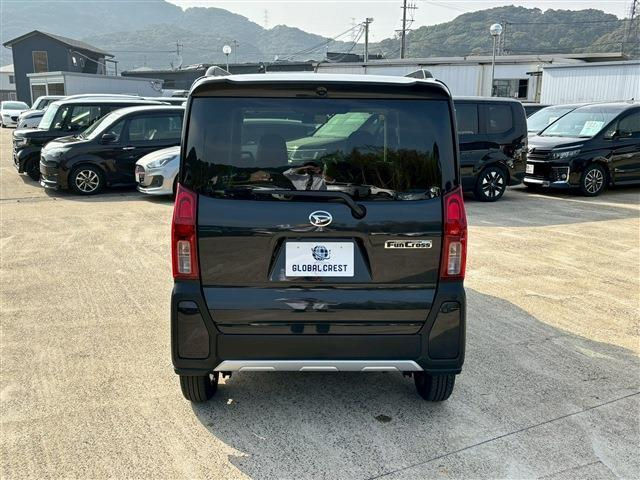 Thumbnail: 2023 DAIHATSU TANTO 0.6 L 
