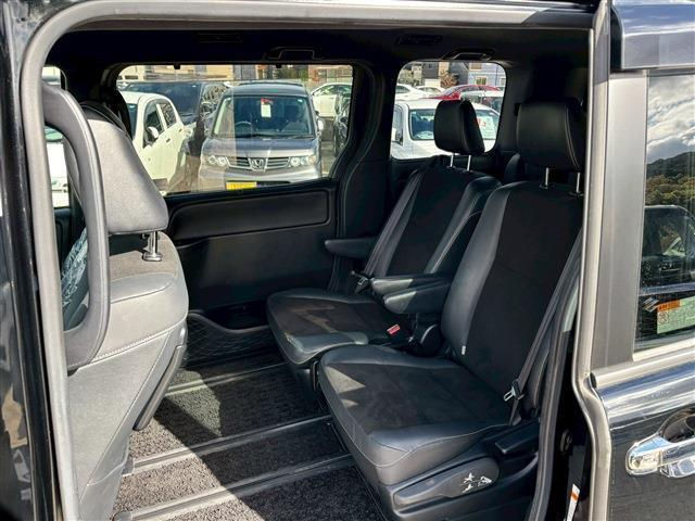 Thumbnail: 2019 TOYOTA NOAH 2.0L 