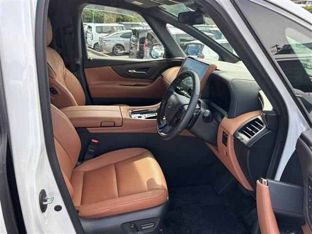 サムネイル： 2023 TOYOTA VELLFIRE HYBRID 2.5L 