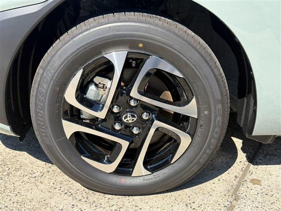 Thumbnail: 2026 TOYOTA SIENTA 1.5L 