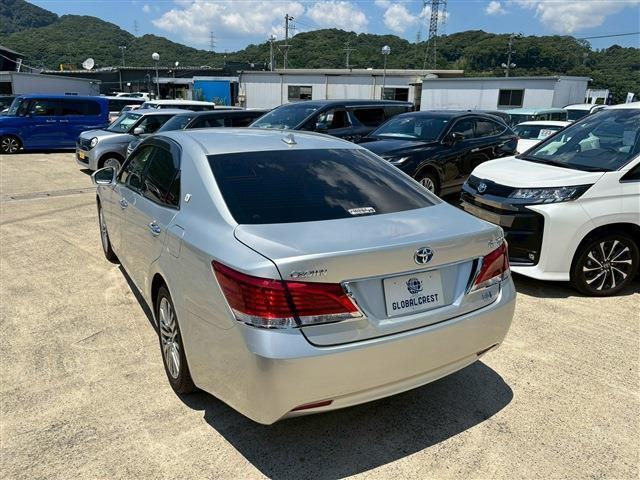 サムネイル： 2015 TOYOTA CROWN HYBRID 2.5L 