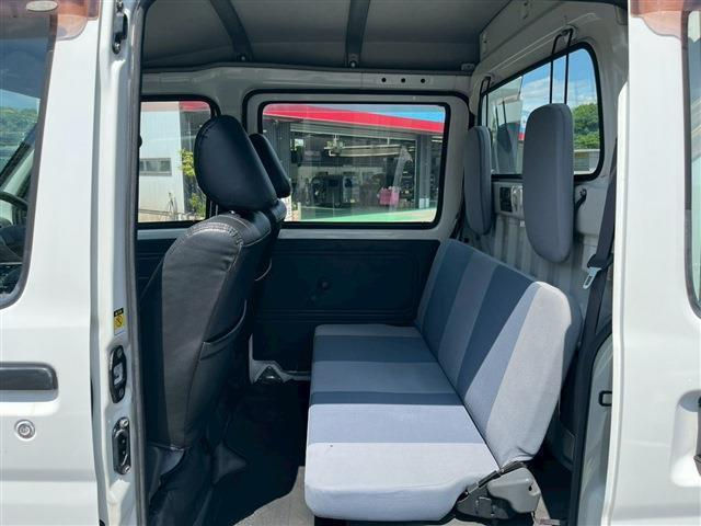 サムネイル： 2013 DAIHATSU HIJET CARGO 0.6 L 